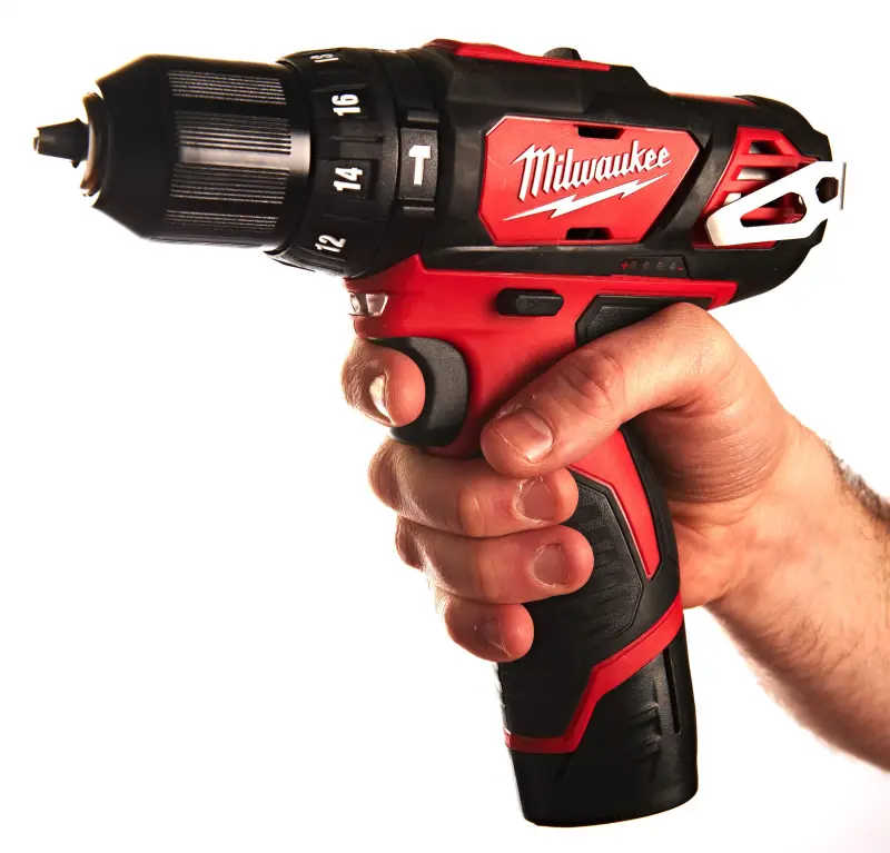 Aku subkompaktní příklepová vrtačka Milwaukee M12 BPD-202C (MI4933441940)